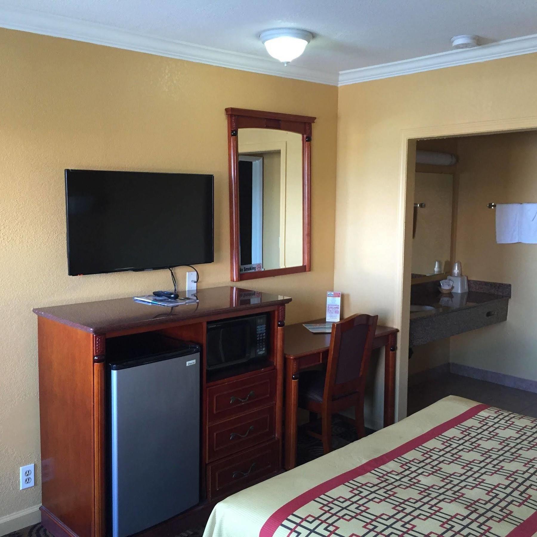 National City Motel Екстер'єр фото